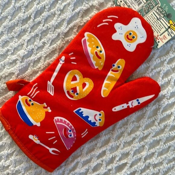 Blue Q Oven Mitt Cook Bake Smells Like Happy - Picture 2 of 8